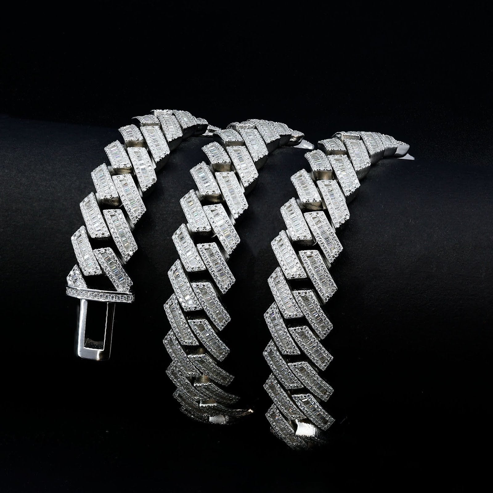 Moissanite Square Baguette Cuban Link Chain – Iced Out